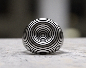 Circles on the Water Ring 925 Sterling Silver Ripple Effect Signet Ring Concentric Circle Design Handcrafted Nature Jewelry
