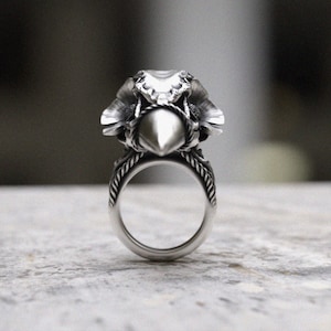 Raven Skull Ring - 925 Sterling Silver Gothic Bird Skull Ring - Detailed Crow Skull Statement Ring - Handcrafted Nature Jewelry