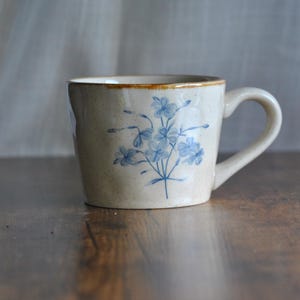 Blue Botanical Ceramic Mug – Floral Sprig on Speckled Cream Gift for Flower Lovers
