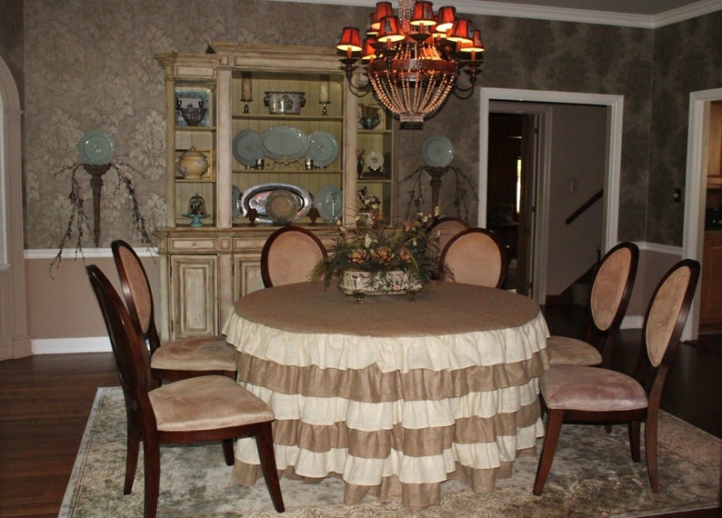 Burlap Ruffled Tablecloth image 5