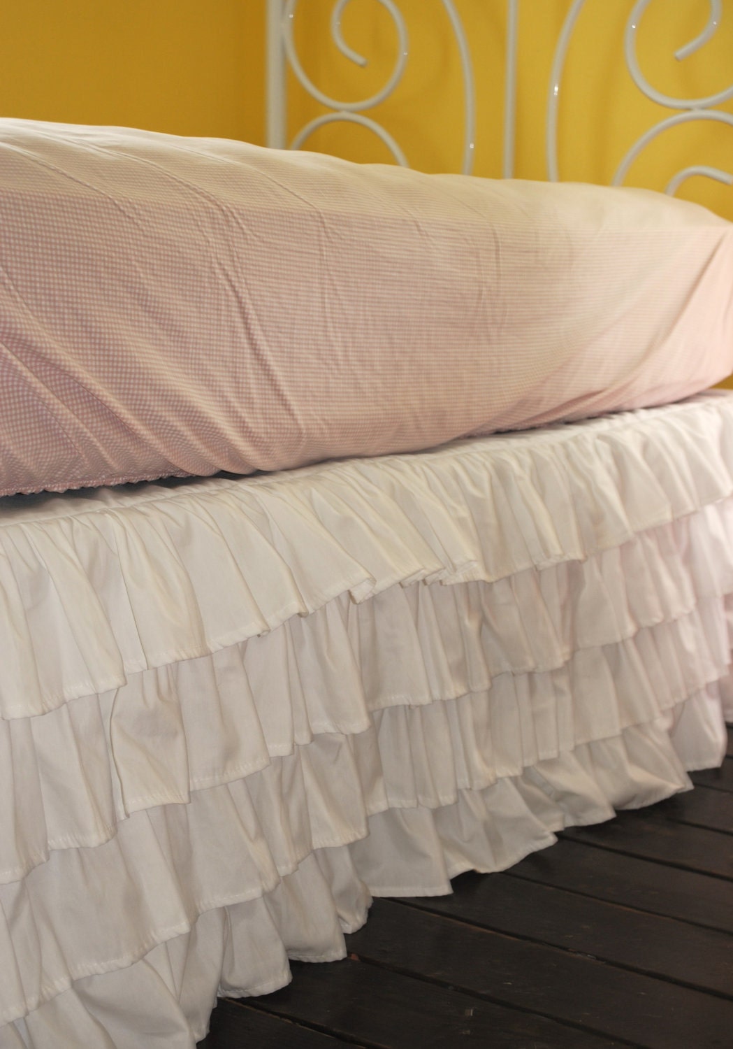 White Ruffle Bed Skirt Queen Or King 50