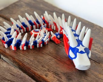 Captain America Inspired 3D Printed Articulated Dragon – Patriotic Superhero Dragon Figurine – Marvel-Inspired Collectible Gift