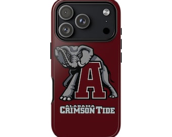 Puede incluir: Una funda de smartphone de color rojo oscuro con un gráfico de un elefante gris situado detrás de una letra A grande y en negrita de color rojo oscuro. Debajo del gráfico, el texto ALABAMA CRIMSON TIDE está impreso en letras blancas.