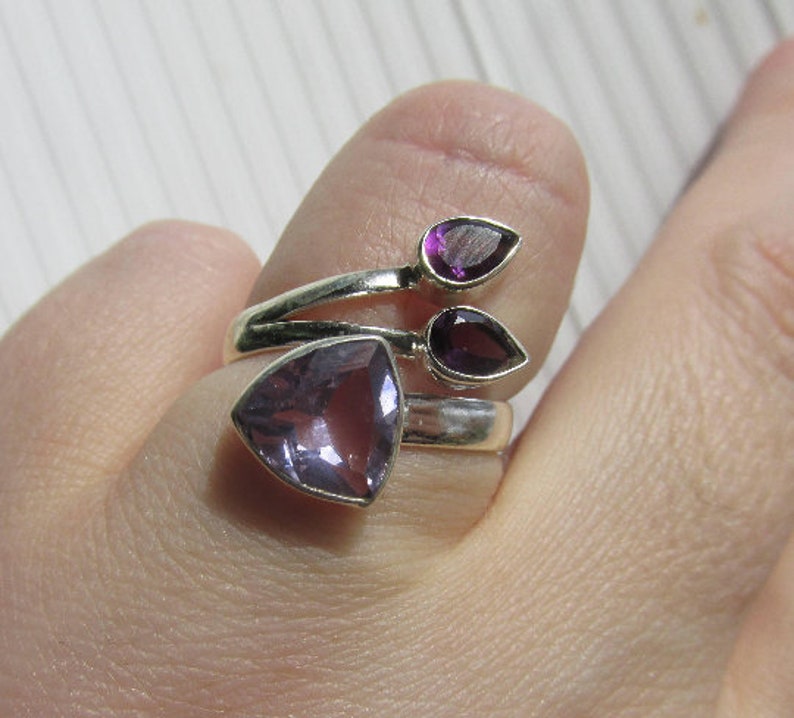 925 Silver Pink to Blue Color Change Alexandrite Adjustable Ring Size 7 12 to 8 12