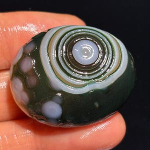 Beautiful Gobi Agate Eye Agate Stone From Mongolia, Natural Desert Tumbled Palm Stone, Healing Agate, Unique Gift.