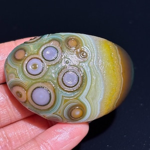Beautiful Gobi Agate Eye Agate Stone From Mongolia, Natural Desert Tumbled Palm Stone, Healing Agate, Unique Gift. #7
