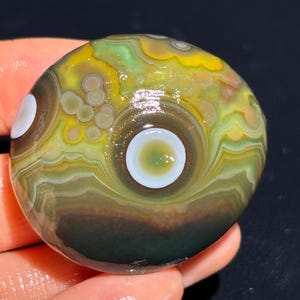 Beautiful Gobi Agate Eye Agate Stone From Mongolia, Natural Desert Tumbled Palm Stone, Healing Agate, Unique Gift.
