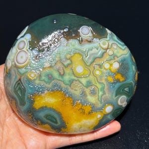 Beautiful Gobi Agate Eye Agate Stone From Mongolia, Natural Desert Tumbled Palm Stone, Healing Agate, Unique Gift. #110