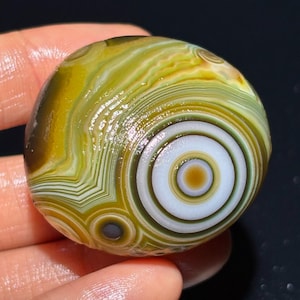 Beautiful Gobi Agate Eye Agate Stone From Mongolia, Natural Desert Tumbled Palm Stone, Healing Agate, Unique Gift. #101