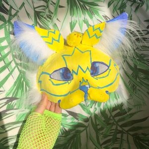 Cute therian mask!