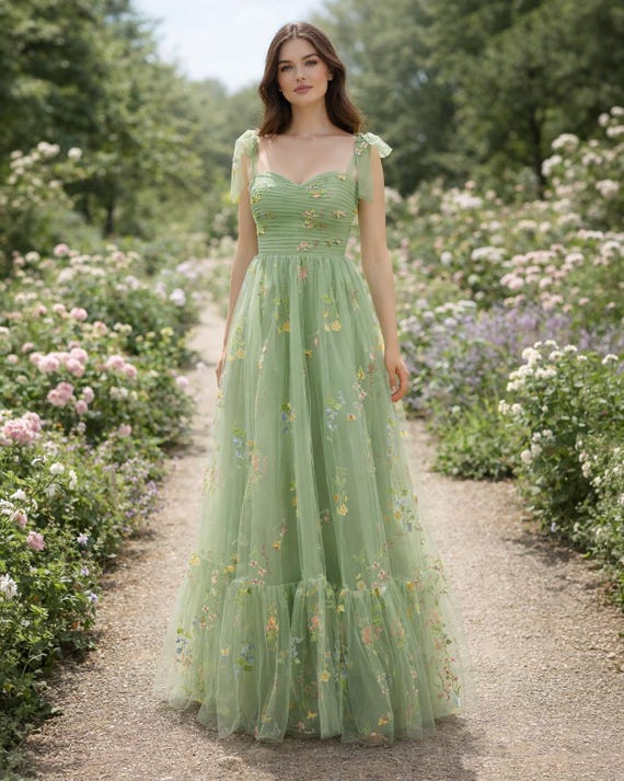 green and champagne dress Hocus Pocus Winifred Sanderson Green Dress Outfits Cosplay Costume Hal –  Coshduk main image 0