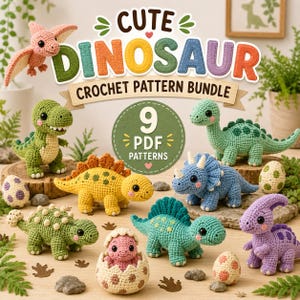 Pode incluir: Uma coleção de nove brinquedos de dinossauro feitos de crochê em várias cores, incluindo verde, amarelo, azul e roxo, acompanhados de ovos de crochê. O texto CUTE DINOSAUR CROCHET PATTERN BUNDLE e 9 PDF PATTERNS está no centro da imagem.