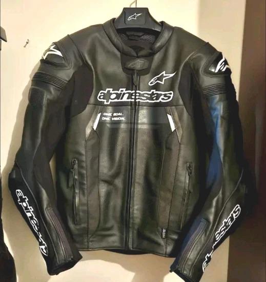Alpinestars MotoGP biker racing Leather Jacket genuine Cowhide leather Bikers Racing Jacket road safety leather jacket for riders.