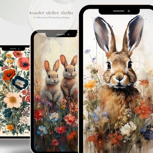 Könnte beinhalten: Drei Telefonbildschirme, die digitale Kunstdrucke mit einem Kaninchen und Blumendesigns zeigen. Der erste Bildschirm zeigt ein Kaninchen, das von bunten Blumen umgeben ist. Der zweite Bildschirm zeigt zwei Kaninchen auf einer Blumenwiese. Der dritte Bildschirm zeigt ein Kaninchen mit einer Nahaufnahme seines Gesichts.