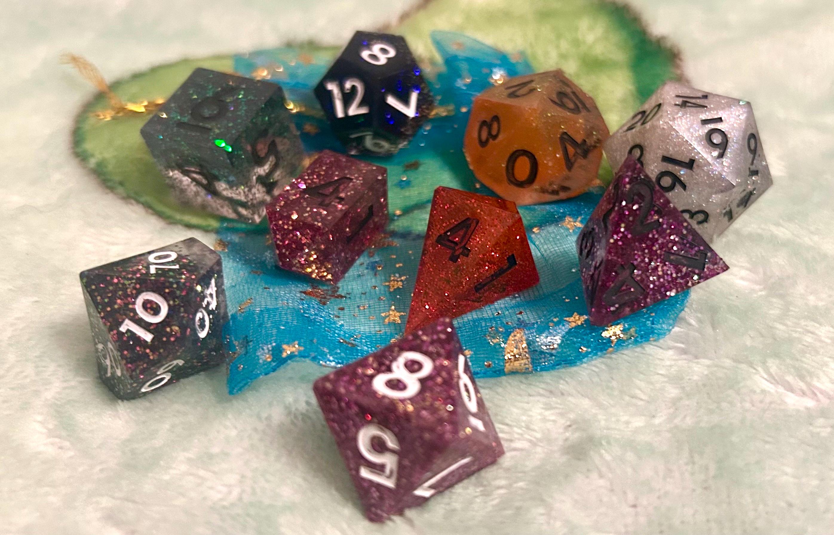 2d10 - Etsy
