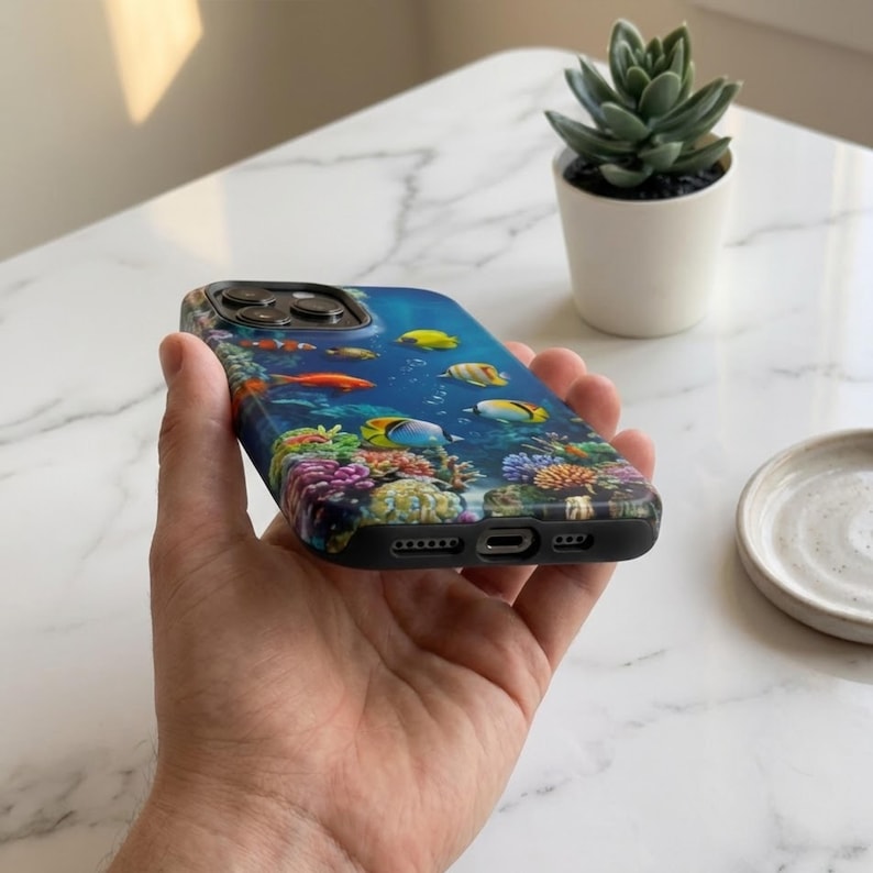 Capa para celular Frutiger Aero – Capa para iPhone 17 com estampa de peixes de aquário + Todos os iPhones e séries Samsung imagem 7