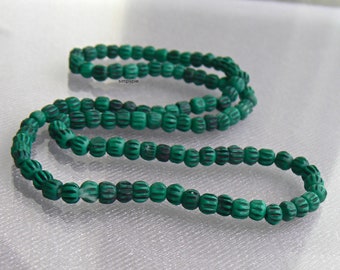 Green Black Corrugated Bone Beads Strand 110b