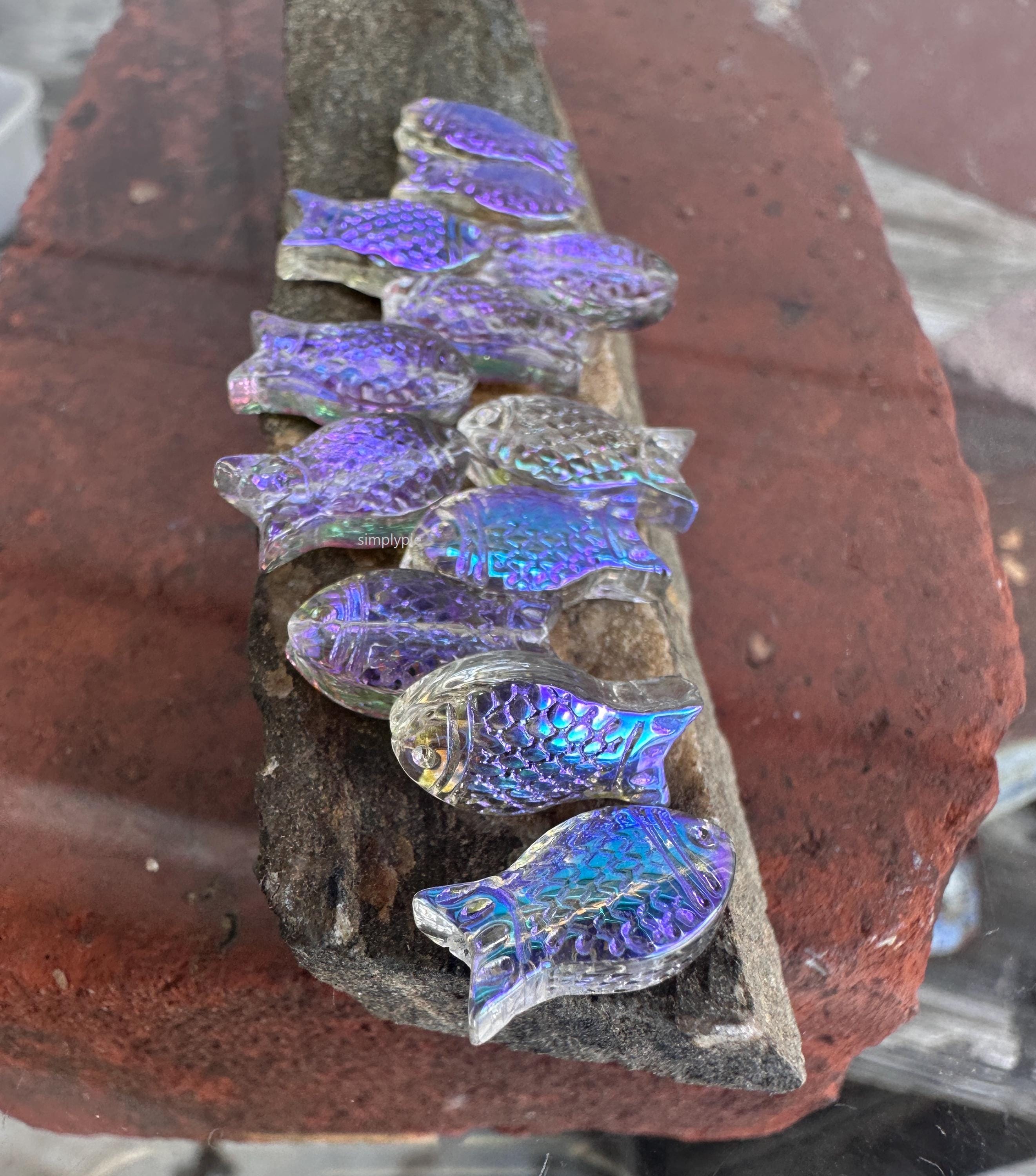 Lilac Fish Lilac AB Fish Glass Beads 12 Pcs #GAR - Etsy