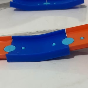 Smooth Mini Ramp for Hot Wheels® Tracks – 3D Printed  / Hot Wheels / Matchbox Tracks,