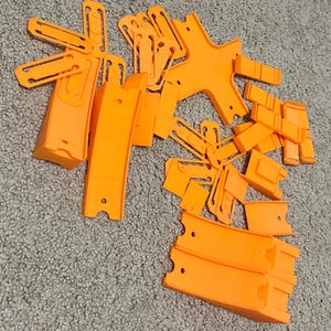 Hot Wheels® / Matchbox® Starter Stunt Kit – Jumps, Bridge, X-Track & Multi-Lane Joiners | 3D Printed