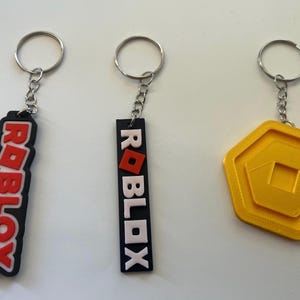 3D Printed Roblox Keychains & Robux | Gamer Gift | Roblox Fan Accessories
