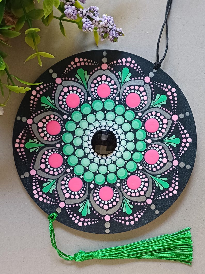 Mandala a punti da appendere al muro - dipinto a mano - regalo per la meditazione immagine 2
