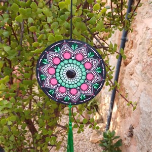 Mandala a punti da appendere al muro - dipinto a mano - regalo per la meditazione immagine 9