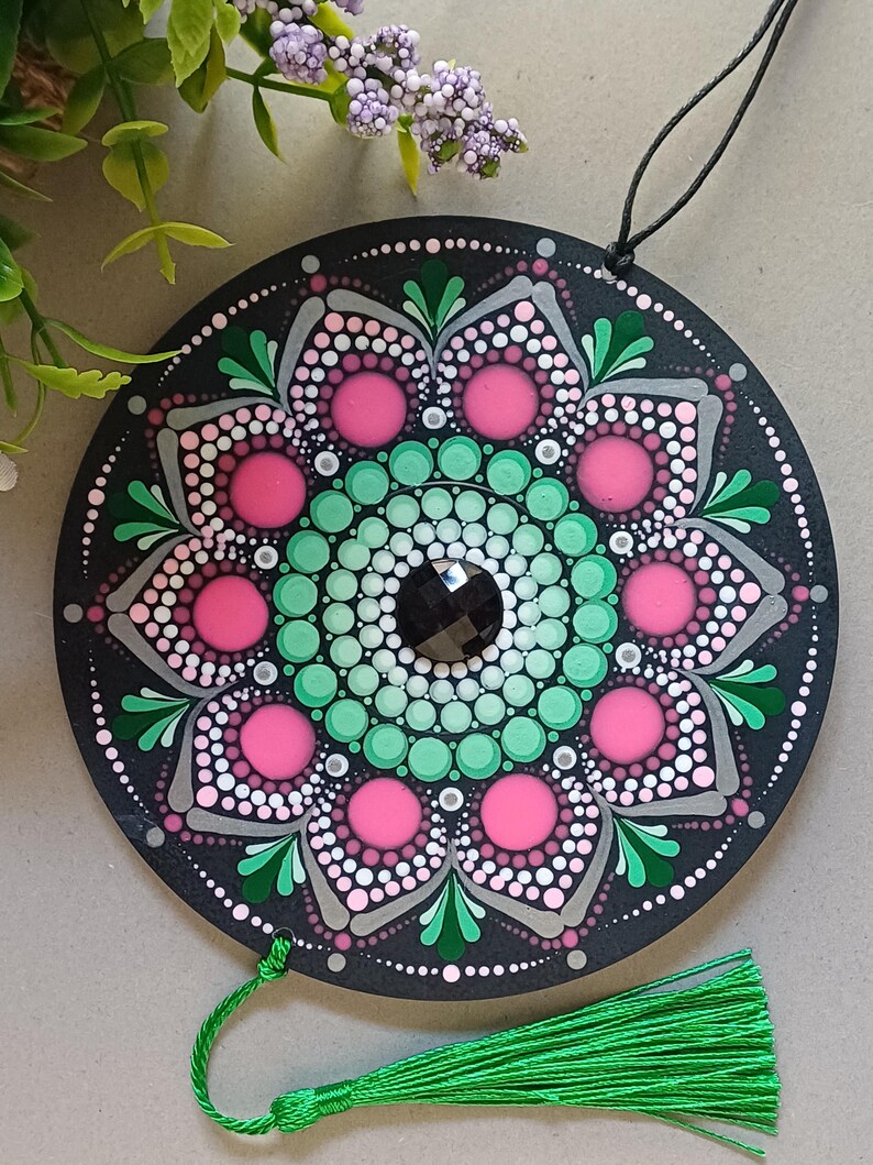 Mandala a punti da appendere al muro - dipinto a mano - regalo per la meditazione immagine 3