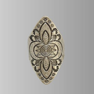 Boho Ethno Ring – Verstellbarer Silber Ring aus Zamak.
