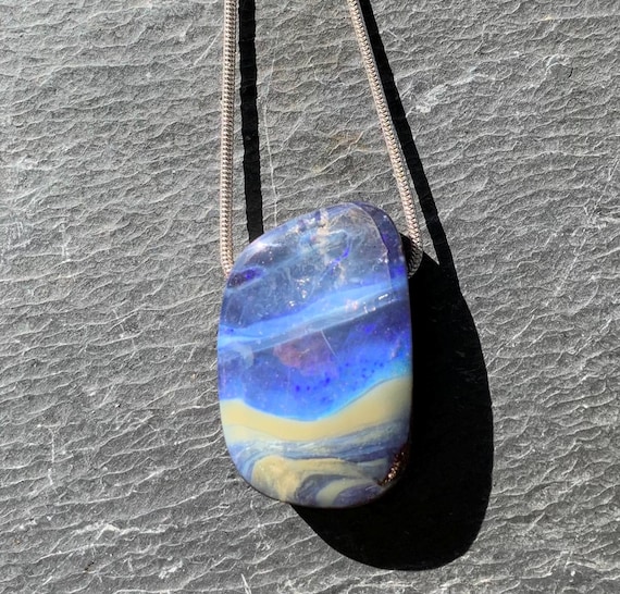 Silver necklace/pendant, 1 boulder opal: Important, french vat is included,20% off for US,australian and canadian buyers