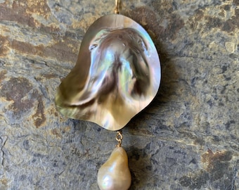 18 ct gold pendant, south sea pearl ( gold ), mabé pearl: IMPORTANT, French vat is included,20% off for US, australian, canadian buyers