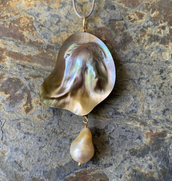 18 ct gold pendant, south sea pearl ( gold ), mabé pearl: IMPORTANT, French vat is included,20% off for US, australian, canadian buyers