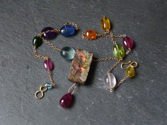 Solid 18 k gold necklace, precious stones, boulder opal: IMPORTANT, French vat is included, 20% off for US and canadian buyers