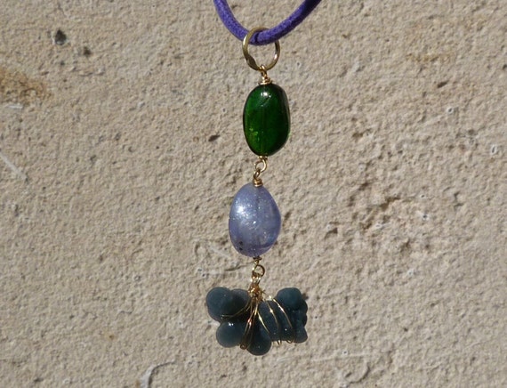 18ct gold pendant, grape agate (chalcedony) tanzanite, diopside; IMPORTANT:French vat is included, 20% off for US,australian,canadian buyers