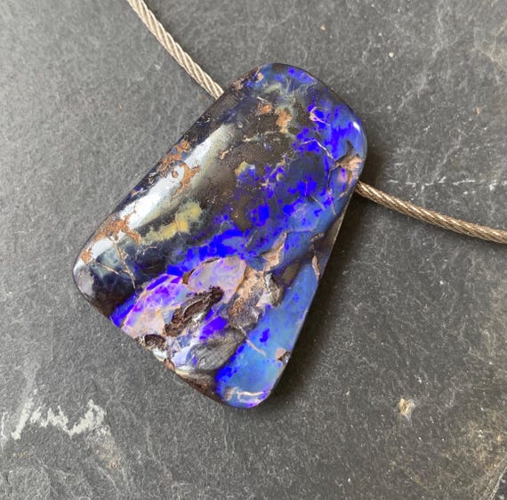 Necklace/pendant, 1 boulder opal, 1 steel cable chain; Important, french vat is included,20% off for US,australian and canadian buyers