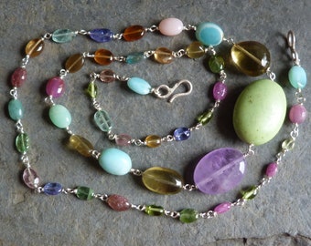 Collana in argento 925, magnesite, opale, granato, tormalina, quarzo limone, ametista