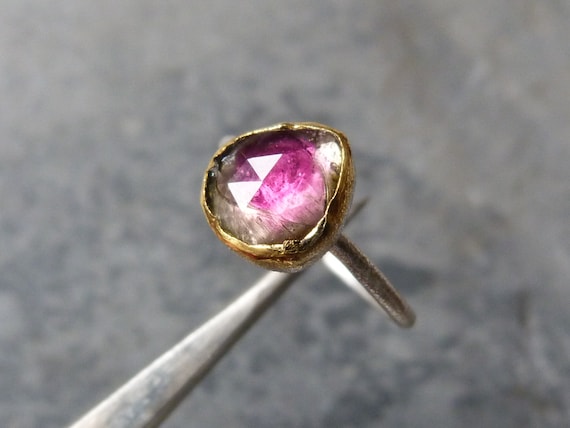 Silver and 24 ct finegold ring with 1 tourmaline: IMPORTANT, French vat is included,off 20% for US and canadian buyers