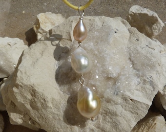 Silver pendant, fresh water pearl, gold pearl:I MPORTANT,French vat is included, 20% off for US,australian,canadian buyers