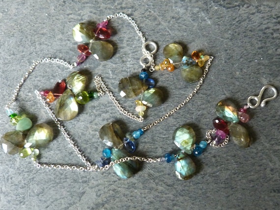 Silver necklace with labradorites and other prescious stones: IMPORTANT,French vat is included,20% off for US,australian and canadian buyers