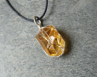 Silver pendant, roughcitrine; IMPORTANT: French vat is included, 20% off for US,australian + canadian buyers