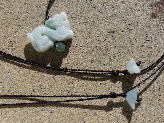 Necklace, chinese zodiac, dragon, jade, jadeite: Important, French vat is included,20% off for US, australian and canadian buyers