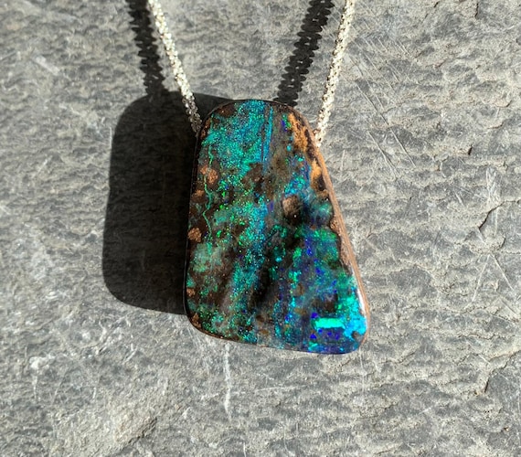Silver necklace/pendant, 1 australian boulder opal: Important, french vat is included,20% off for US,australian and canadian buyers