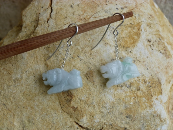 Silver earrings, chinese zodiac, tiger, jade, jadeite: Important, French vat is included,20% off for US, australian and canadian buyers