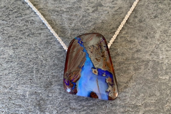 Silver necklace/pendant, 1 boulder opal: Important, french vat is included,20% off for US,australian and canadian buyers