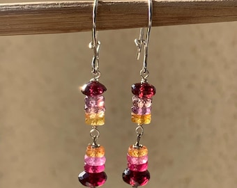 Silver earrings, sapphires, garnets:IMPORTANT, French vat is included, 20% off for US, australian and canadian buyers