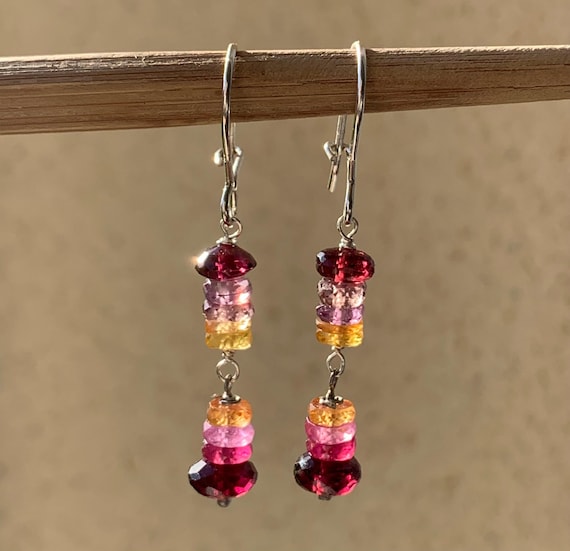 Silver earrings, sapphires, garnets:IMPORTANT, French vat is included, 20% off for US, australian and canadian buyers