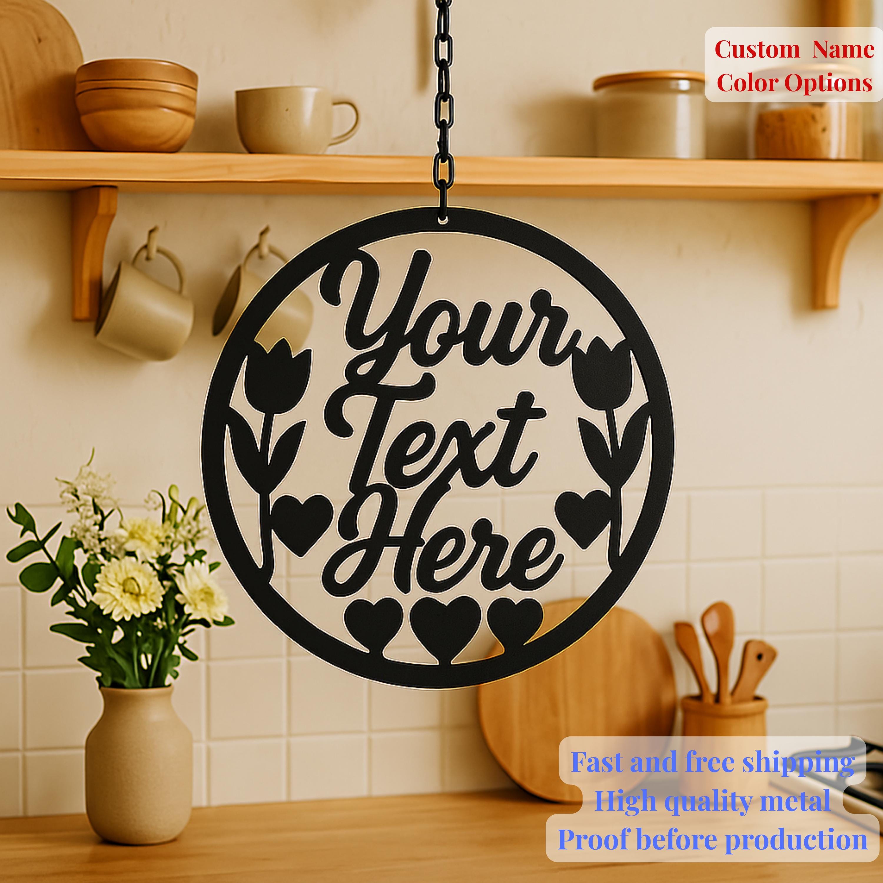 Personalized Floral Metal Sign Best Mom, Grandma, or Aunt Gift  Round Black Wall Art with Hearts Tulips  Kitchen Home Decor Gift for Mother