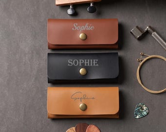 Personalized Leather Guitar Pick Holder, Custom Pick Case Organizer for 6 Picks, Engraved Pick Pouch, Gift for Guitarist Music Lover