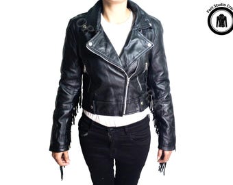 本革ジャケット、女性用ブラックレザーフリンジモーターサイクルジャケット、ファッションレザーレディースフリンジタッセルジャケットウエスタンカスタムジャケット