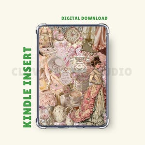 Pode incluir: Inserção para Kindle com um design de colagem vintage em tons de rosa, creme e dourado. O design inclui uma mulher com um vestido de época, xícaras de chá, rosas e elementos decorativos. O texto diz "DOWNLOAD DIGITAL" e "KINDLE INSERT".